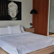 Esempio di armadio circolare organizzato a Bologna